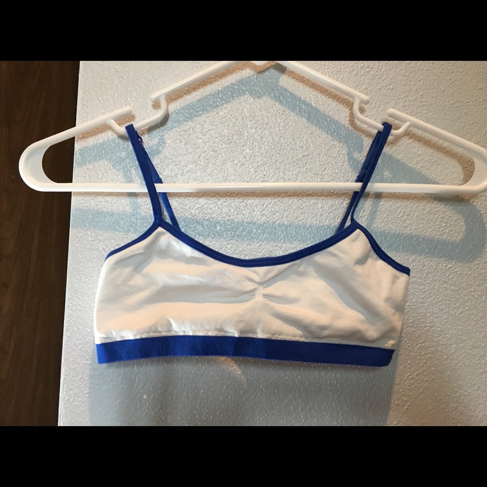 Sports bra